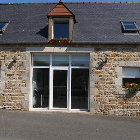 Bed and Breakfast La Ferme Guibel Plouzélambre Esterno foto